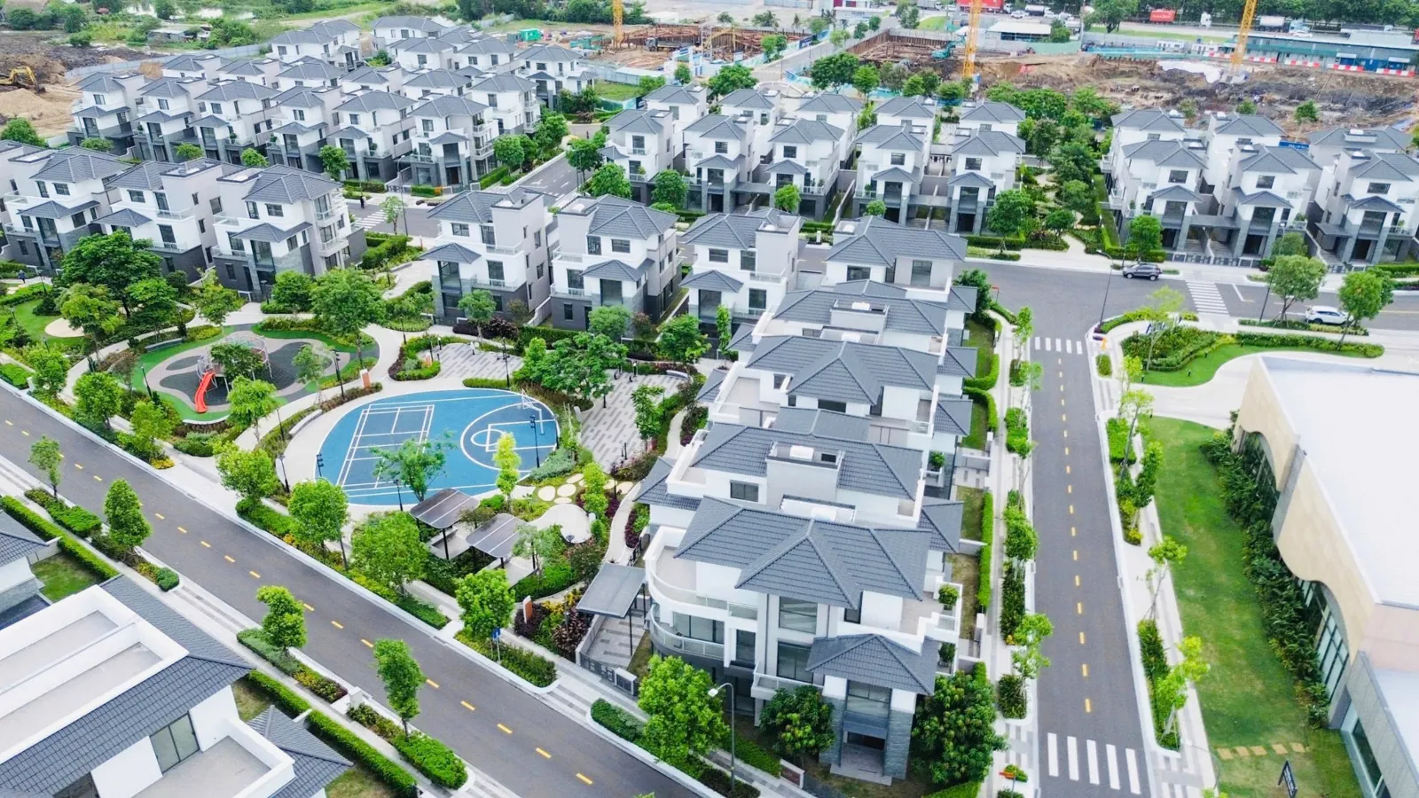 VILA GLADIA HEIGHT QUẬN 2